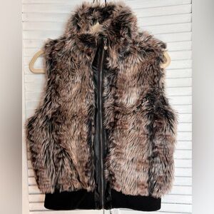 Dollhouse Size Small Super Soft Faux Fur vest lined